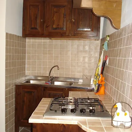 La Piazzetta Di Bed & Breakfast Pascelupo