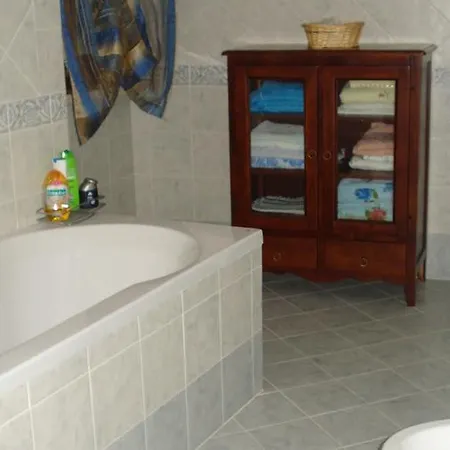Bed & Breakfast La Piazzetta Di *